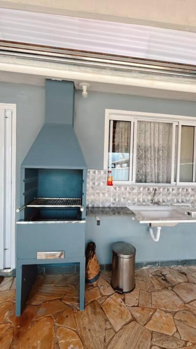 Casa Com Piscina Em Condominio Fechado Агуас-ді-Ліндоя Екстер'єр фото